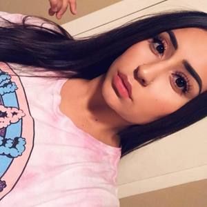 Meet your Posher, Micaela